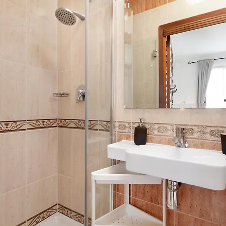Tetuan 40 - El Oasis De Capistrano * Nerja